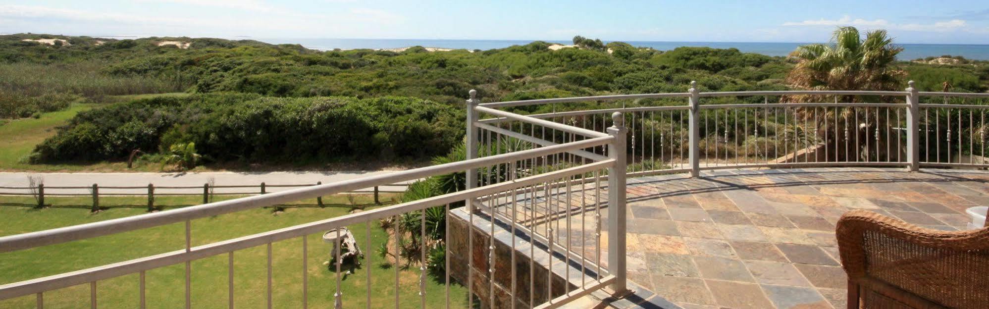House Haven Guesthouse ポート・エリザベス エクステリア 写真